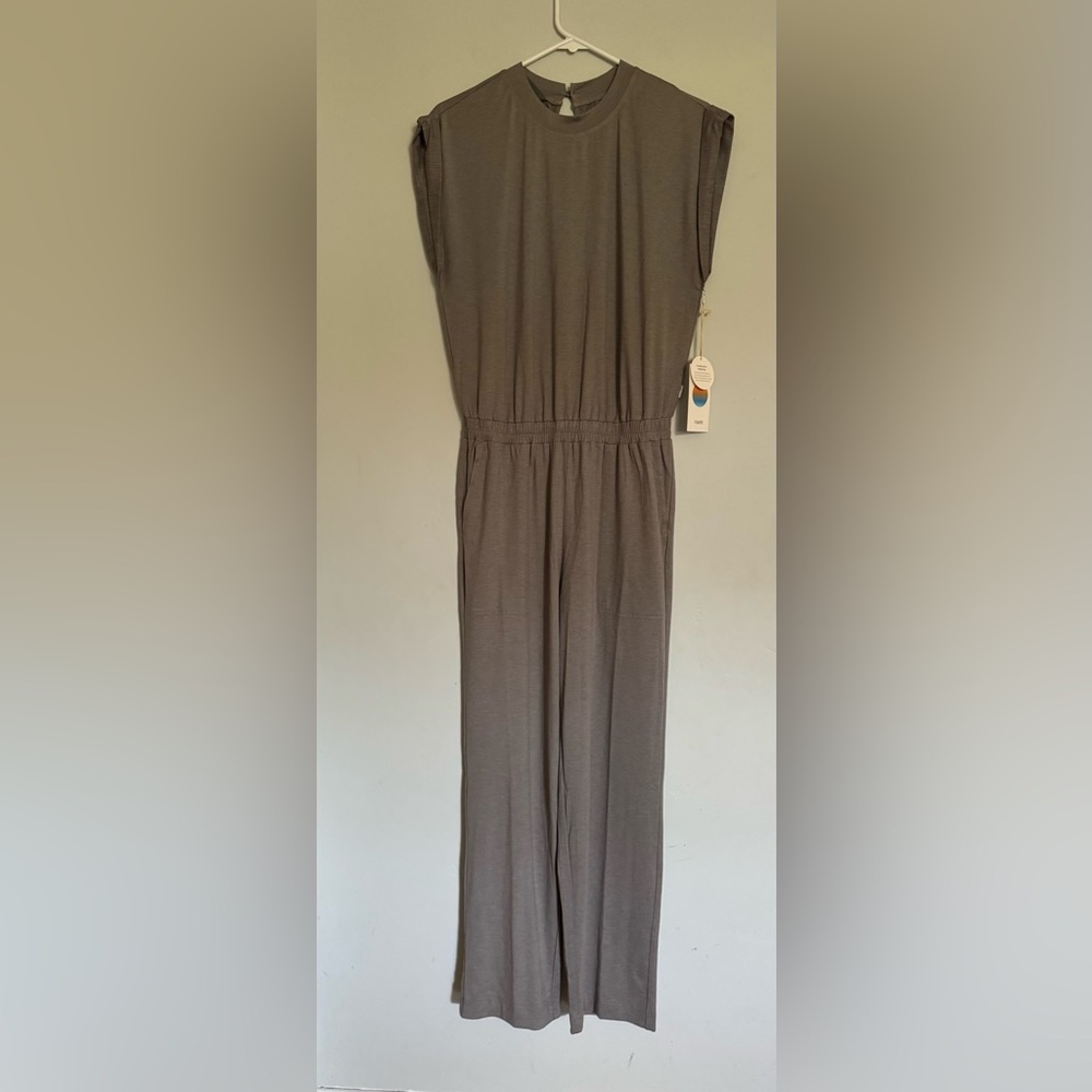 Vuori Gray Small Jumpsuit with Relaxed Fit and Elastic Waist